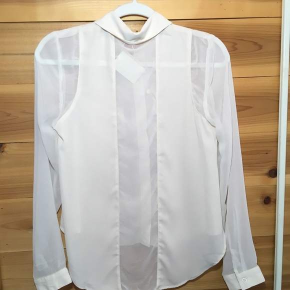 NWT PARTIALLY SHEER with GOLD CROSS  STUDS - Picture 3 of 9